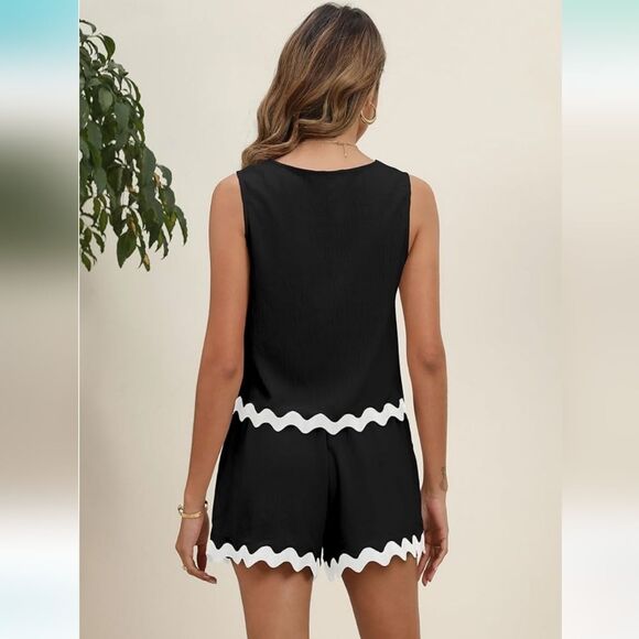 NWT 2 Piece Vacation Beach Outfit Square Neck Cropped Tank Scalloped - Picture 4 of 6